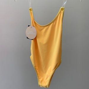 ONE PIECE BATHING SUIT